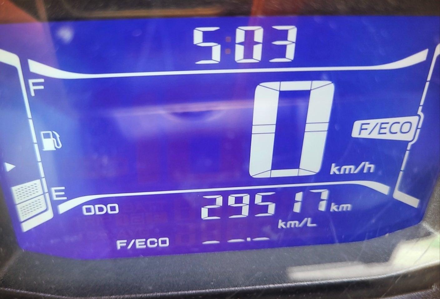 NMAX 125 (2025) 9